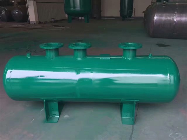 1679991473376569.jpeg 商丘商丘商丘蒸汽分气缸1.jpeg